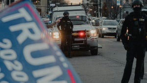 Donald Trump réclame 10 m…