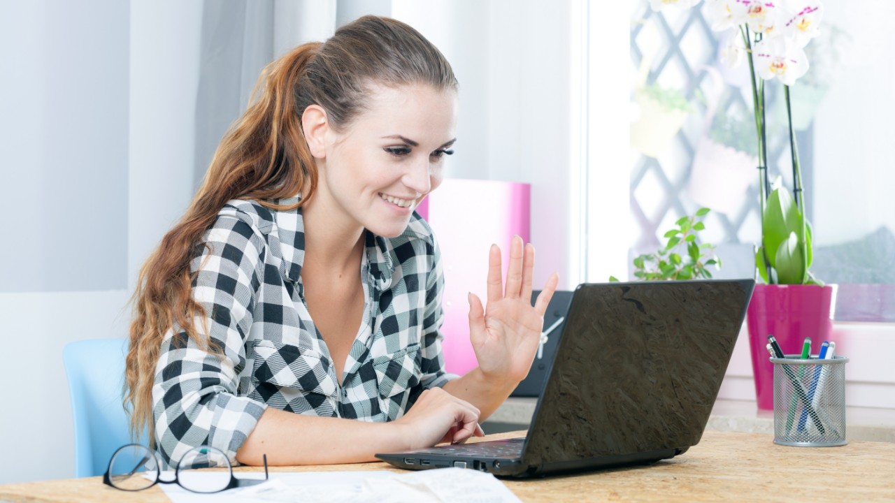 Cómo hacer una videollamada por WhatsApp Web