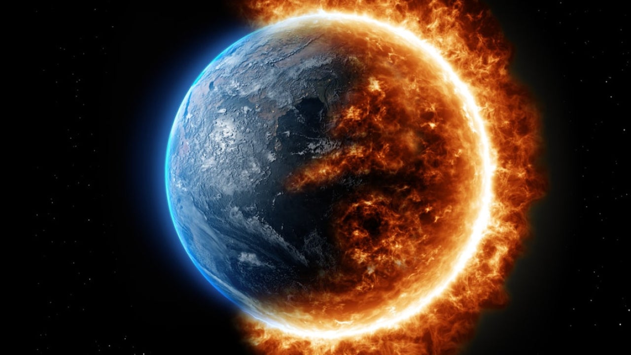 La Tierra frente al Sol: un científico plantea salvarla sin abandonarla