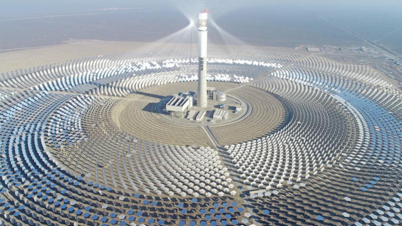 China ya supera al carbón en capacidad solar por primera vez