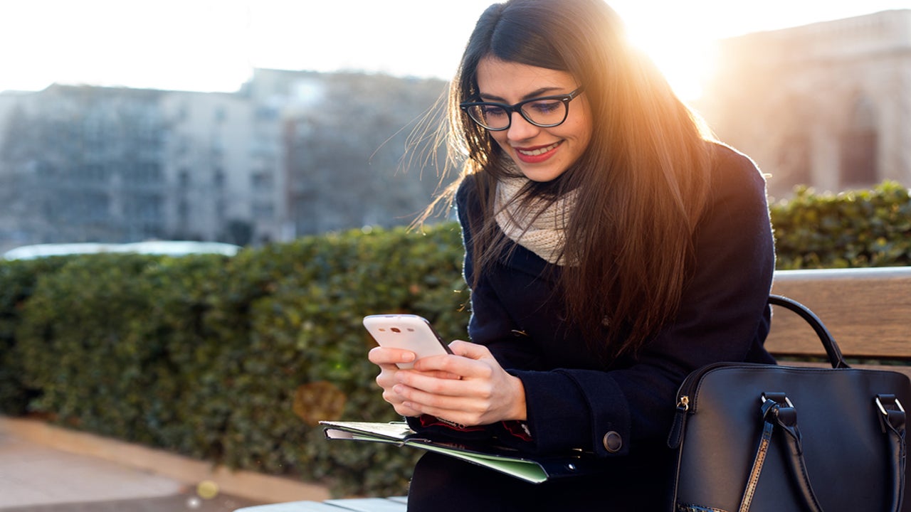 The Exciting Mobile Features of KMPlayer