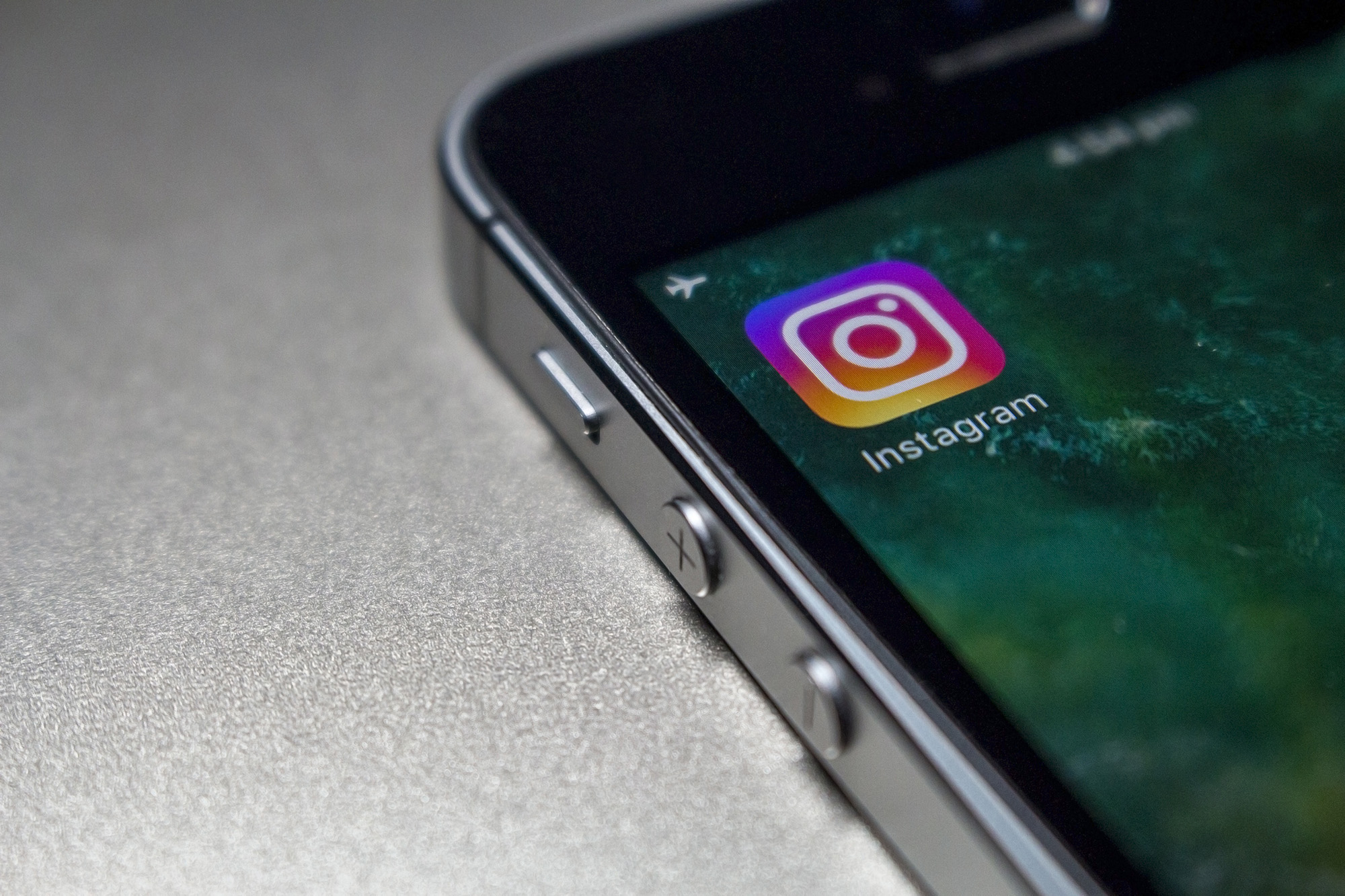 How to change your Instagram settings to use less data