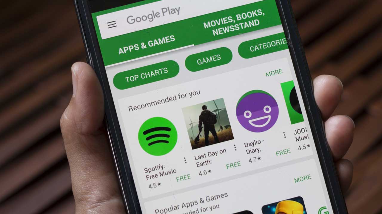 Privacy scandal: Thousands of Android apps have been recording everything you do