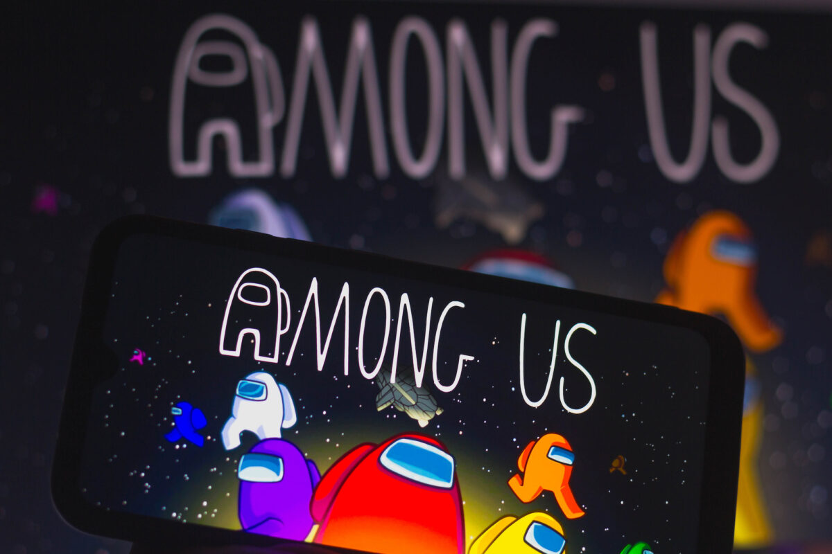 How to Update Among Us on Mobile and PC