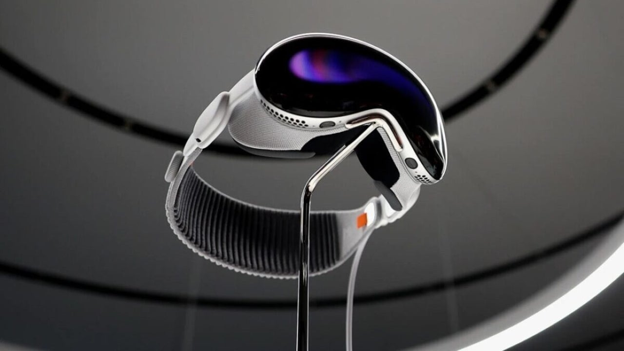 Improving the User Experience: Three Essential Features for Apple Vision Pro