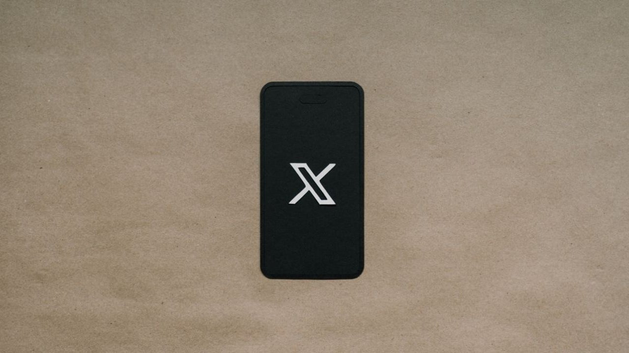 Dollar proof: X to charge $1/year to prove the user is “not a bot”
