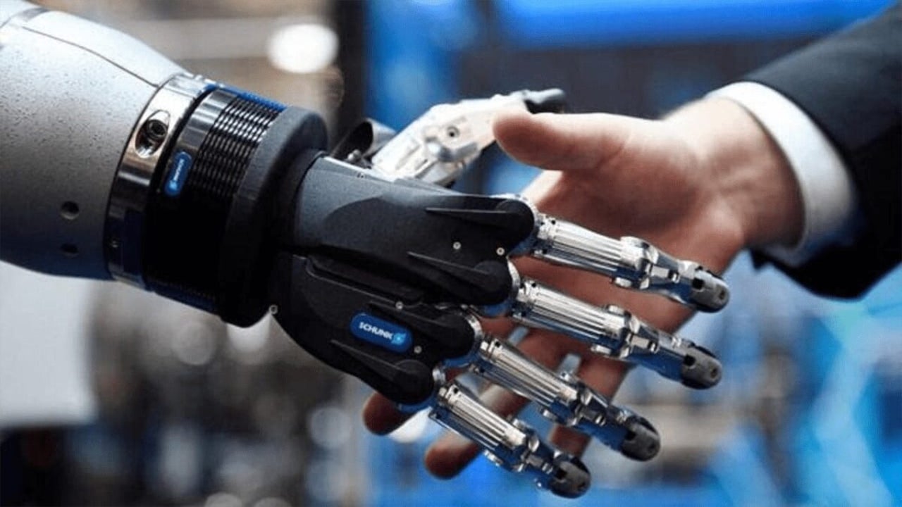 Metaverses are no longer (as) trendy: now AI is the number 1 priority for companies