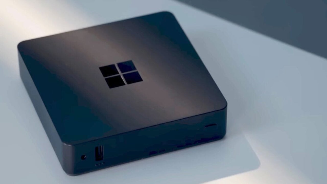 Microsoft has launched a computer almost identical to the Mac mini, but is still radically different