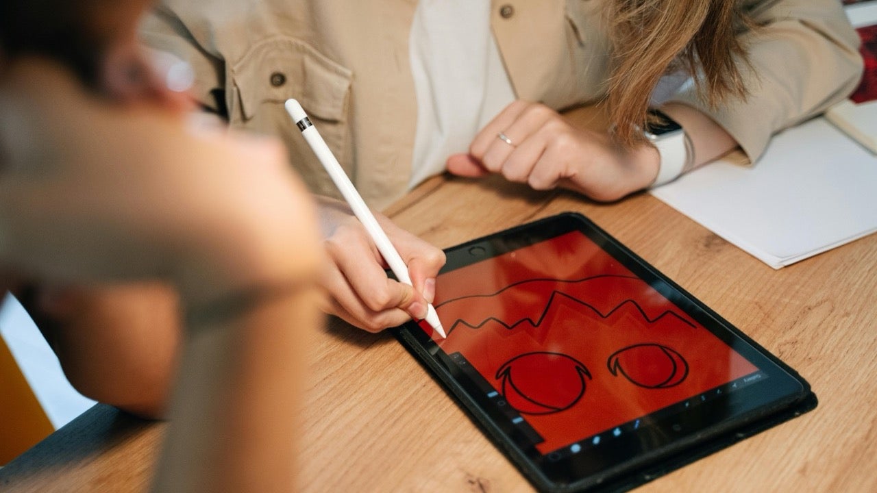 How to use an iPad as a secondary screen on Windows