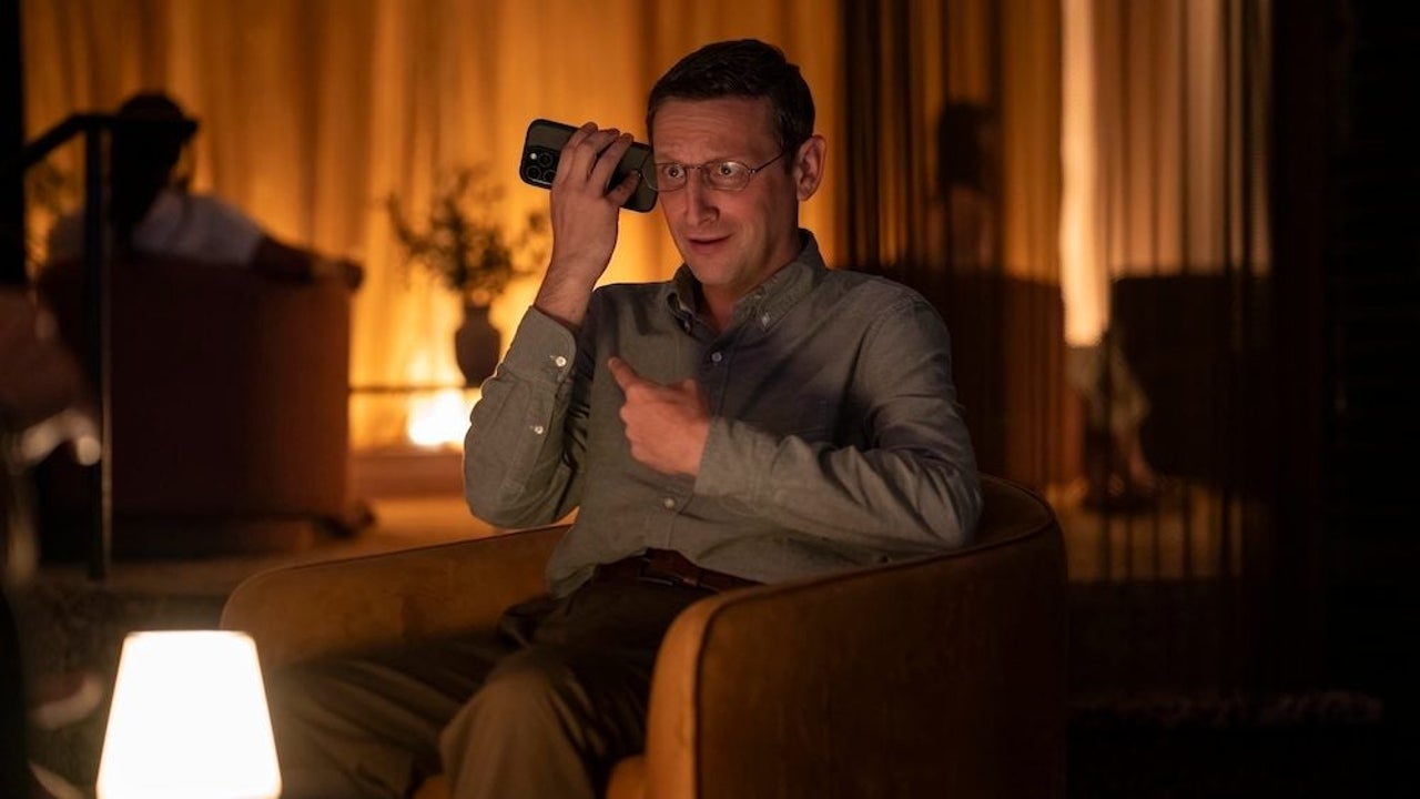 The new HBO Max comedy that won't disconnect you from your office work ...