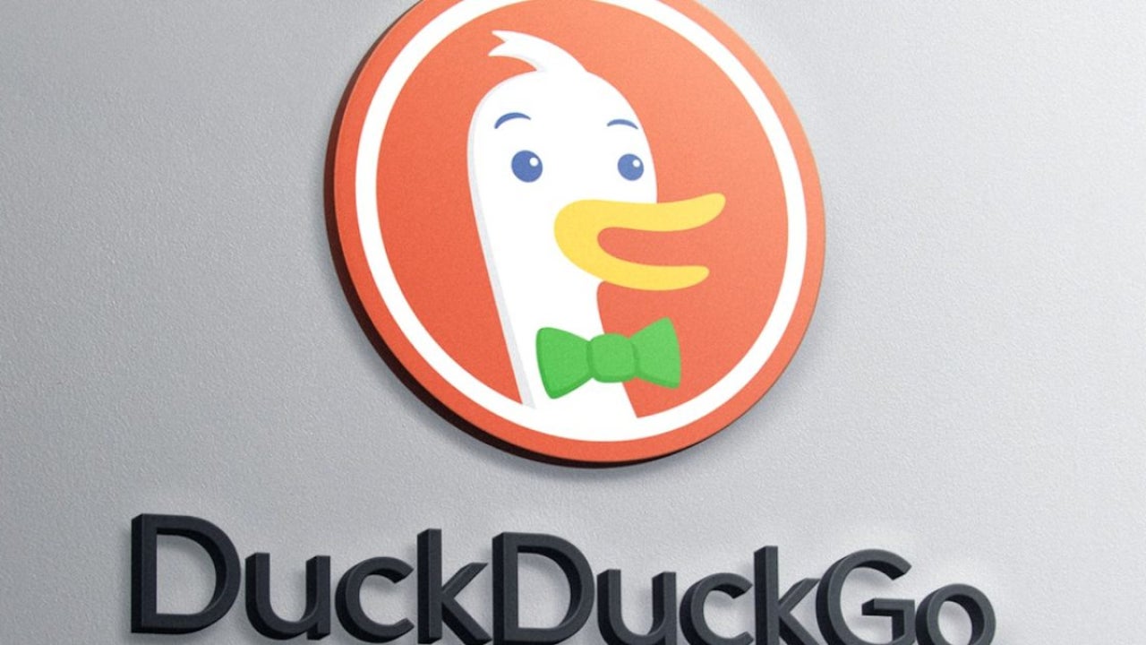 DuckDuckGo for iPhone adds Copy Clean Link: link tracking removal arrives