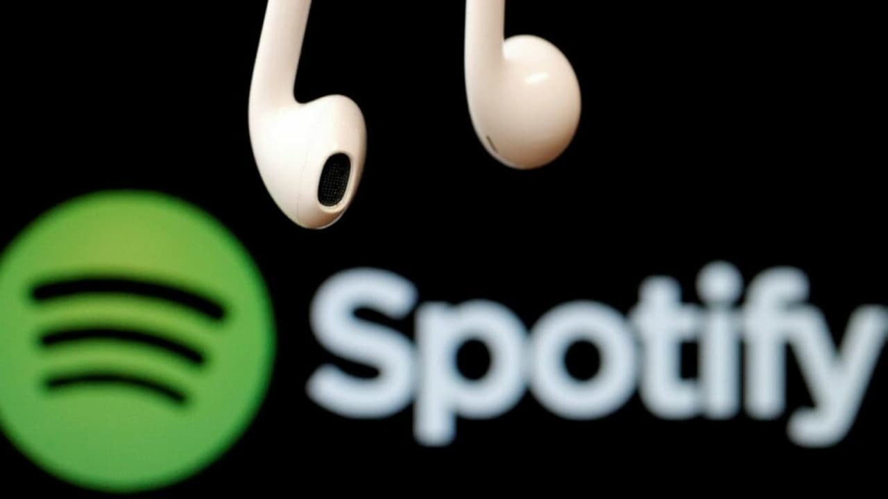Spotify now offers lyrics for your favorite songs