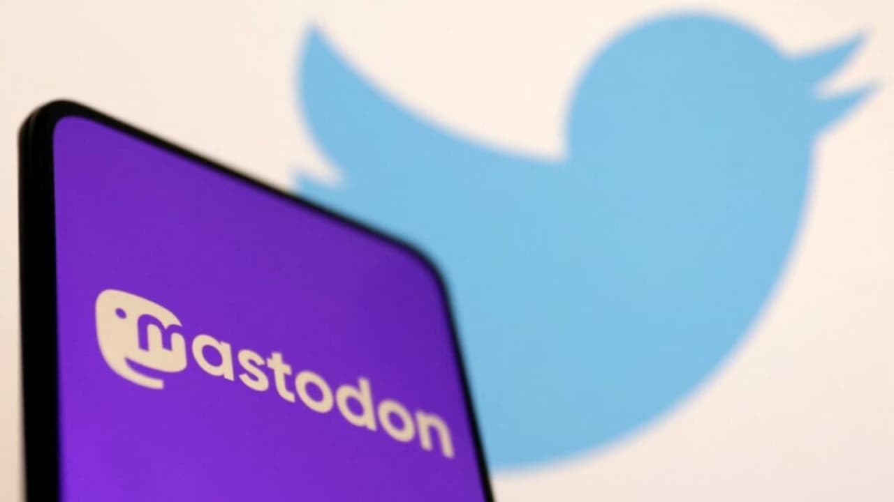 Twitter bans Mastodon 2
